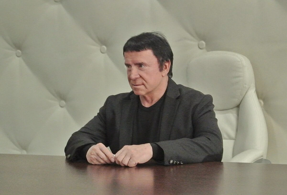 Анатолий Кашпировкий