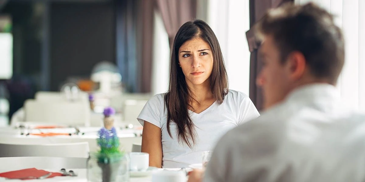 Менсплейнинг (Mansplaining): что это и почему женщины его не выносят