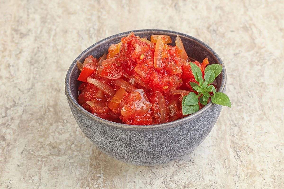 салат с луком 