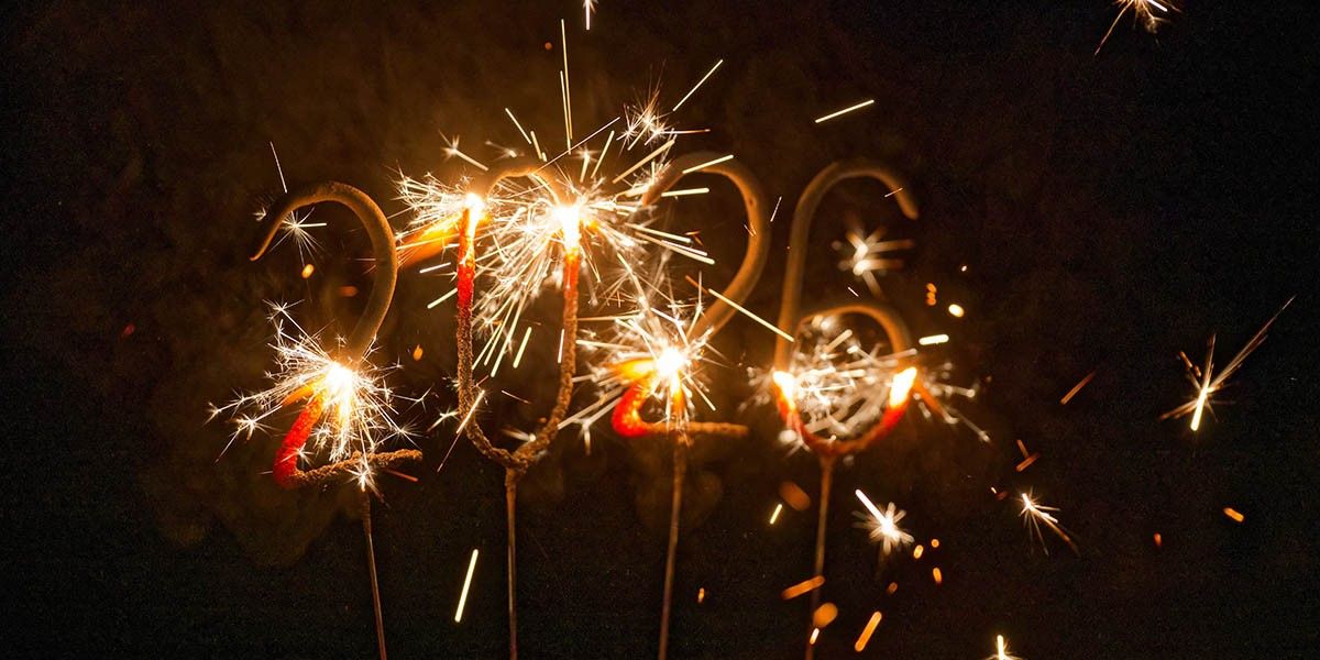 Как встретить новый, 2026 год Огненной Лошади: лучшие идеи для праздника дома и с друзьями