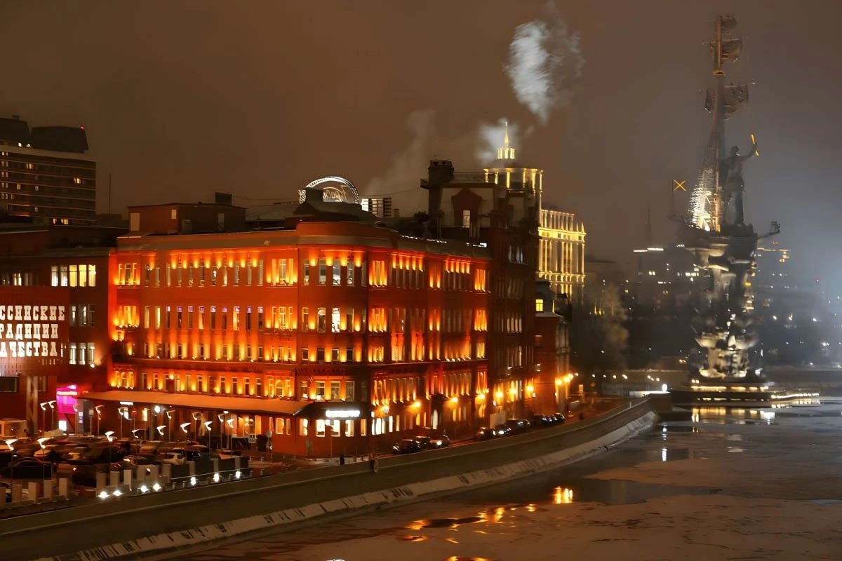 8 марта Москва куда