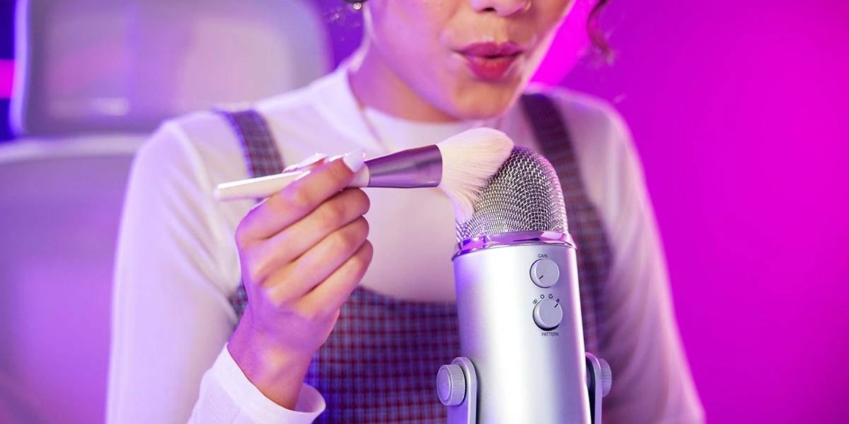 ASMR: что это такое и почему триггеры для расслабления и сна в самом деле работают