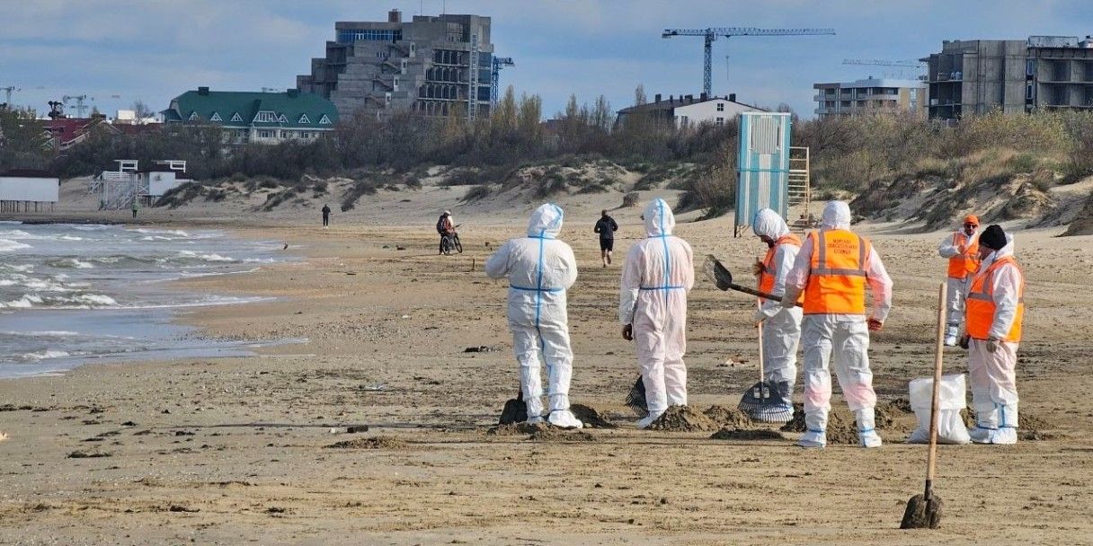 Анапа 2026: можно ли купаться и стоит ли ехать на курорт после нового разлива мазута