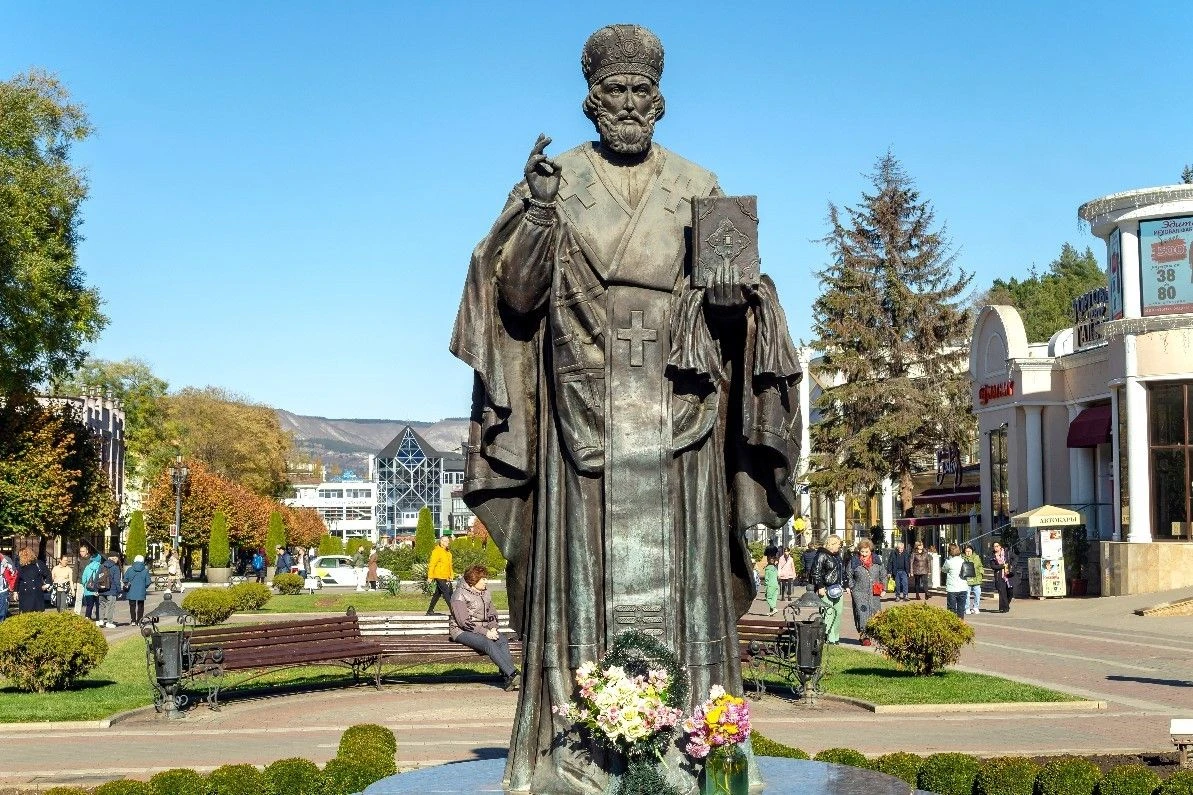 патриарх алексий 2