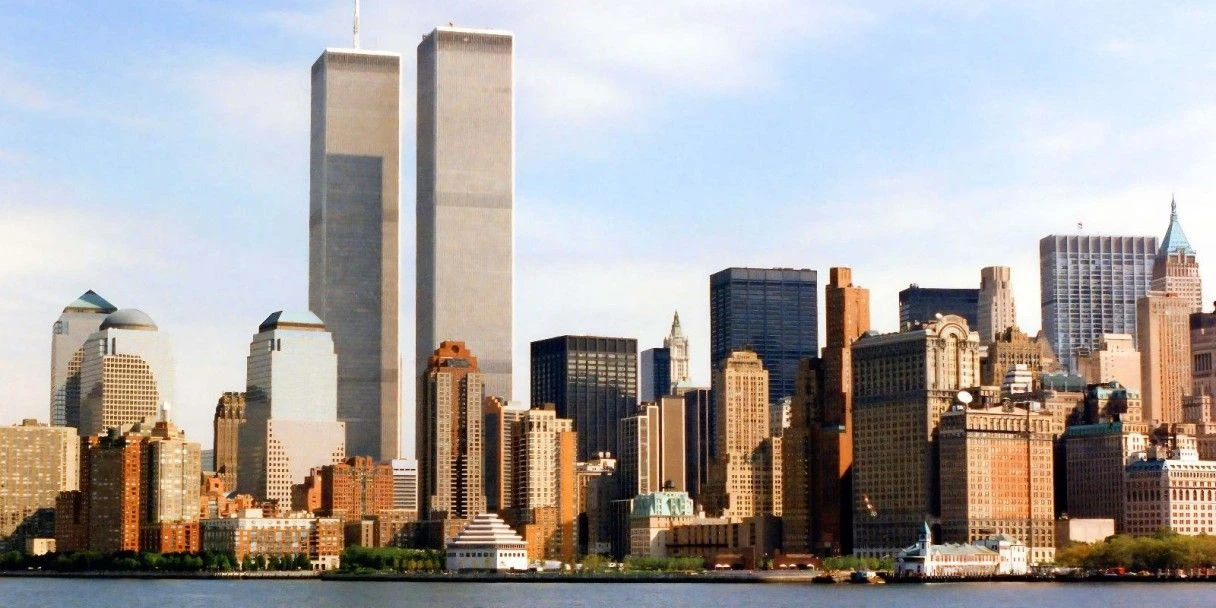 11 сентября 2001 года: 25 лет c теракта в Америке и «гибели» башен-близнецов