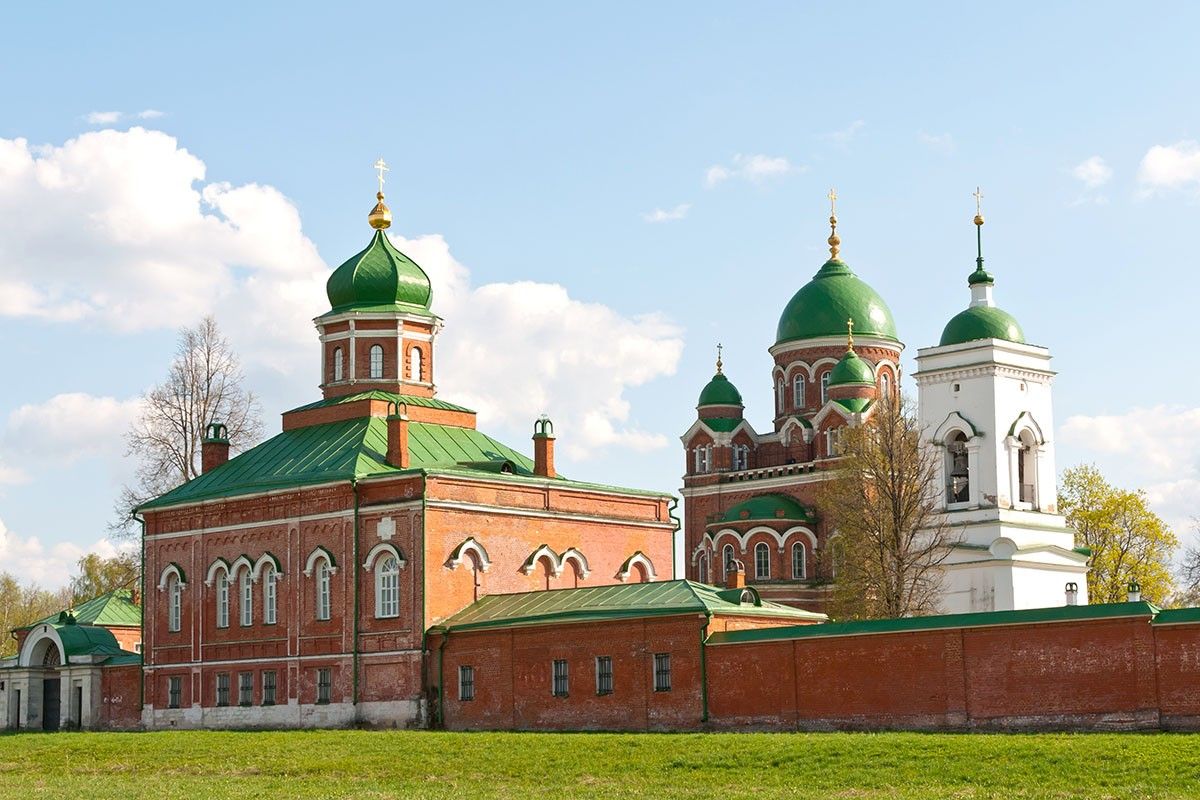 куда съездить недалеко от москвы