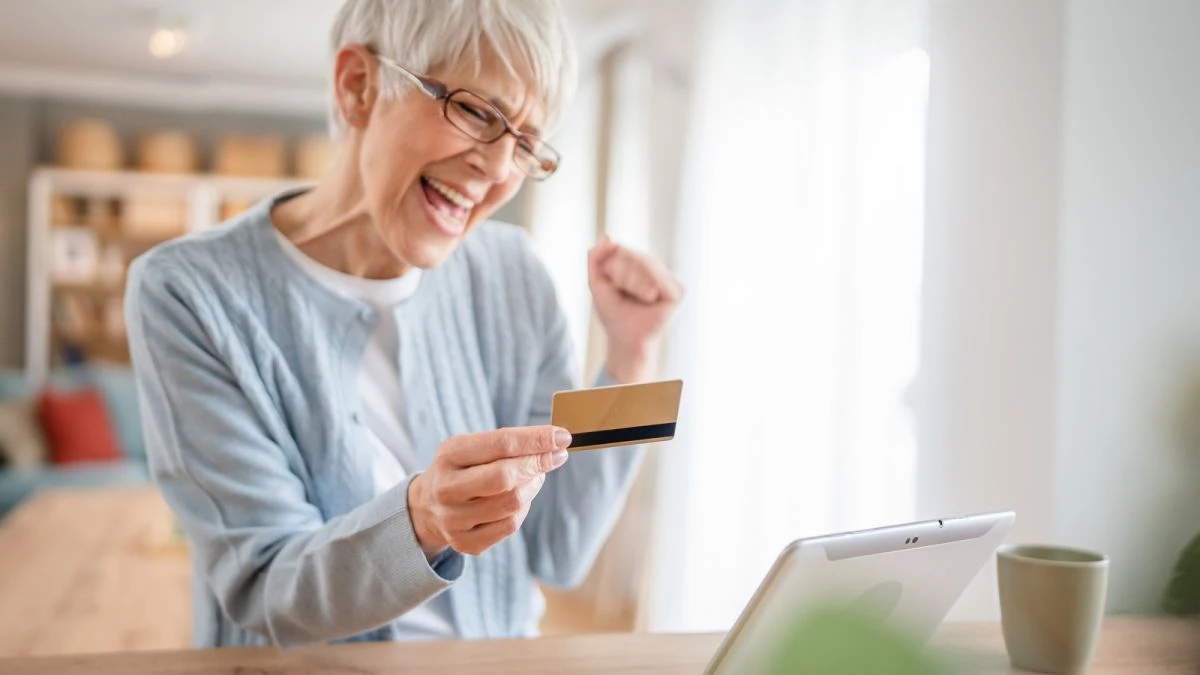 Как перевести пенсию на карту