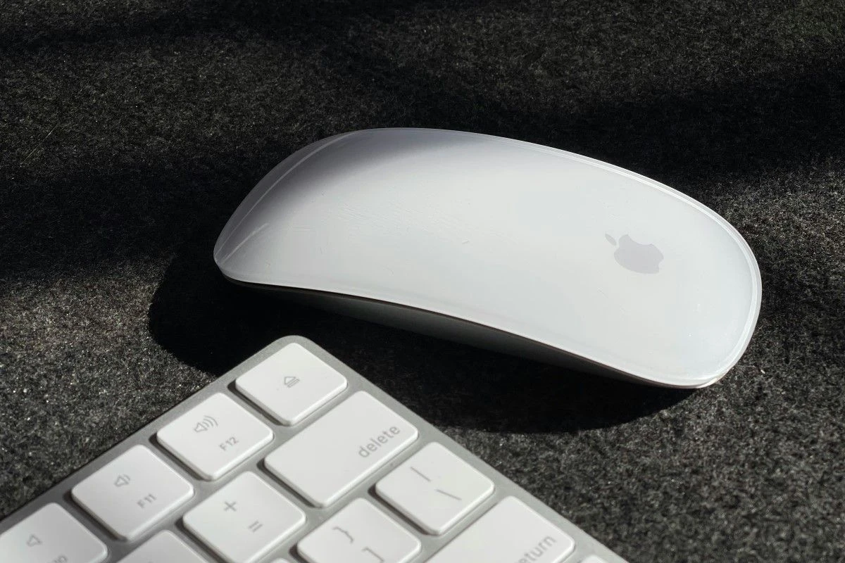 apple