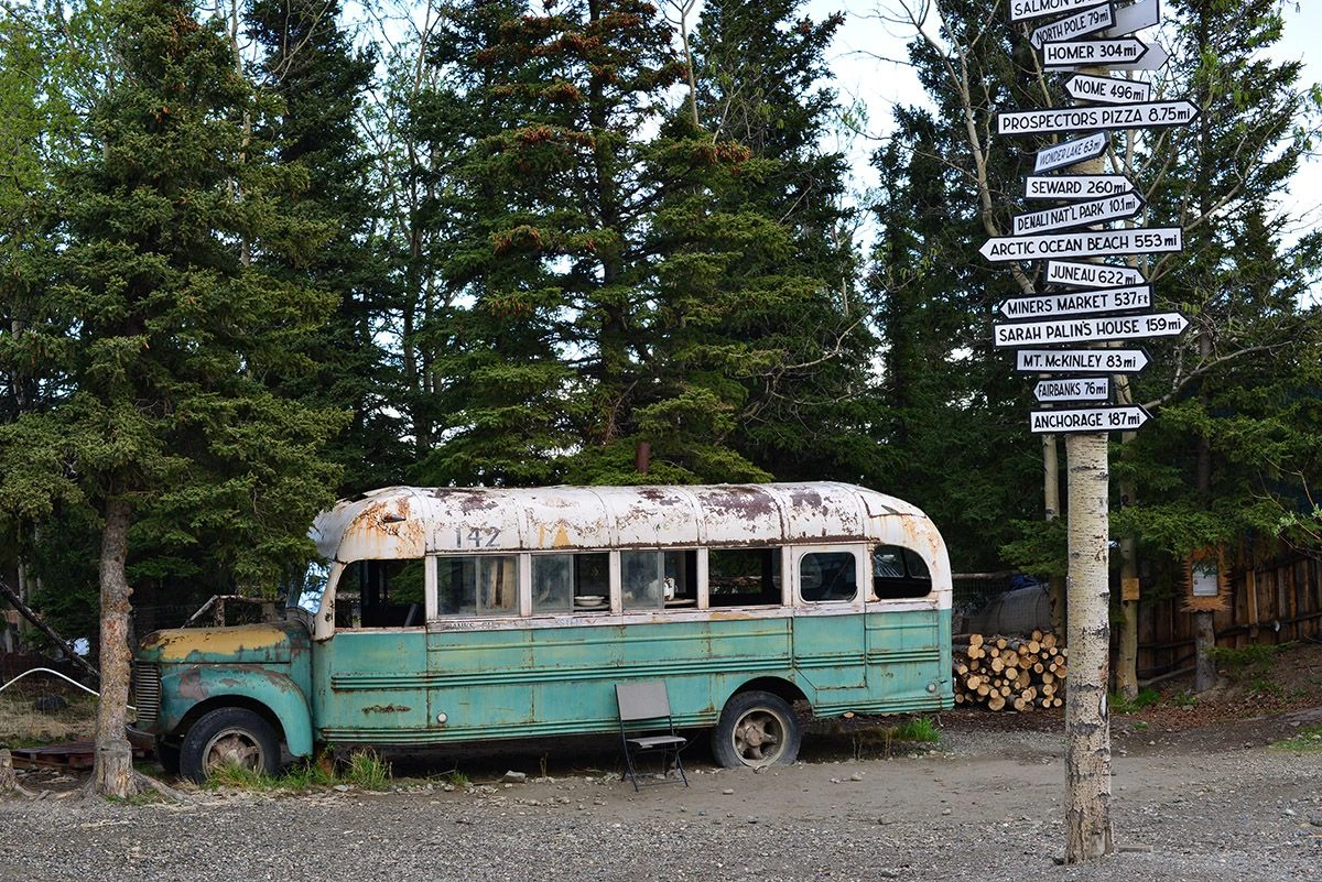 аляска автобус