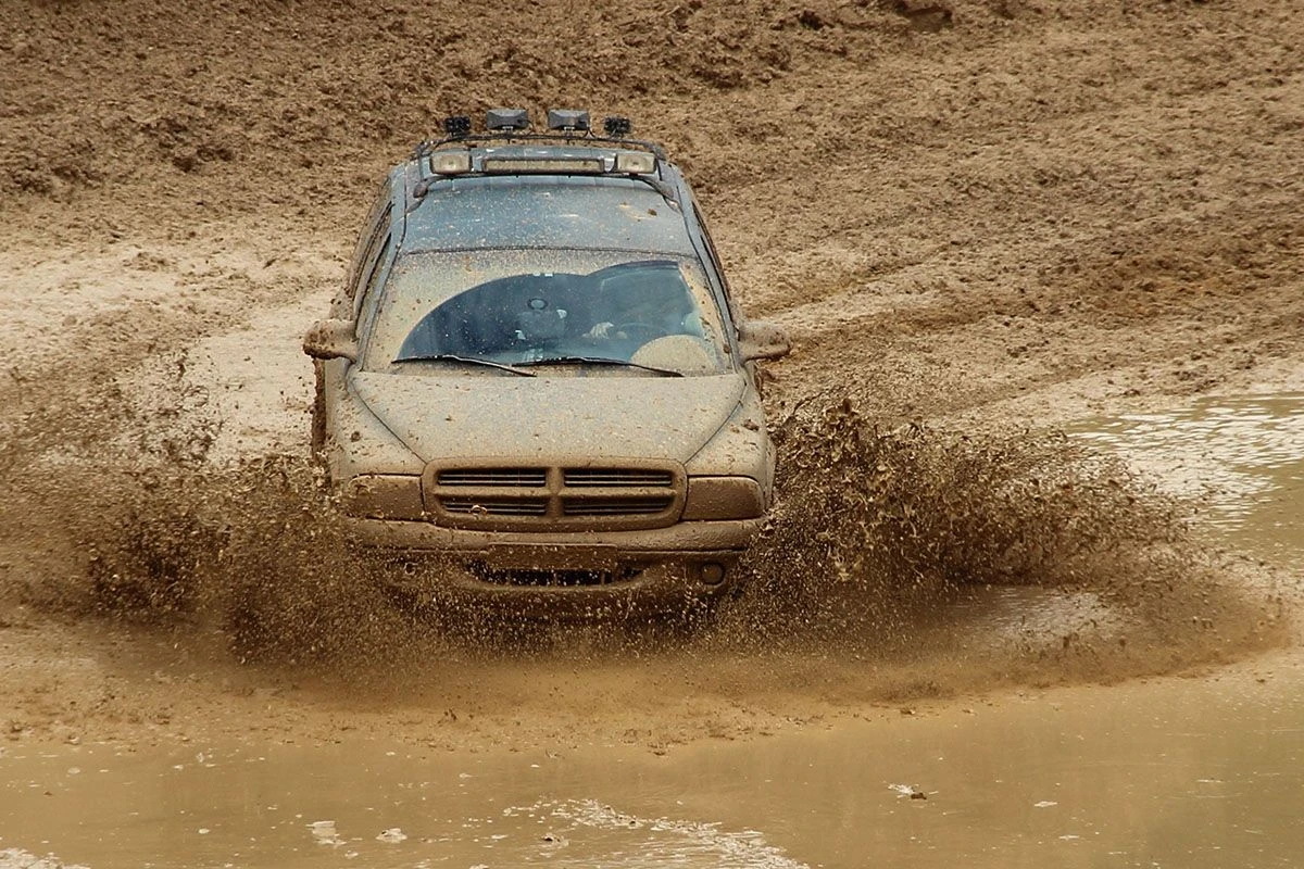 что значит awd на машине