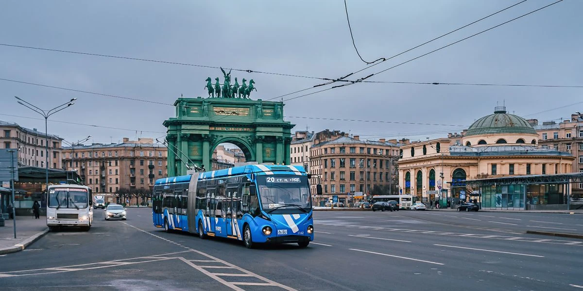 Стоимость проезда в Петербурге в 2024 году: на метро, автобусе, троллейбусе, проездные билеты и льготы