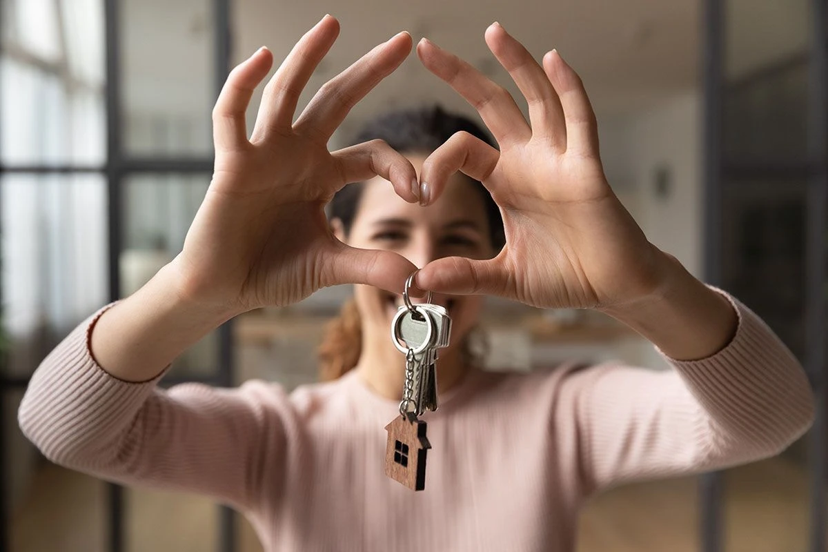 как продать дарственную квартиру