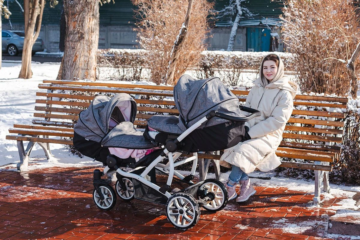 Коляски для двойни и погодок