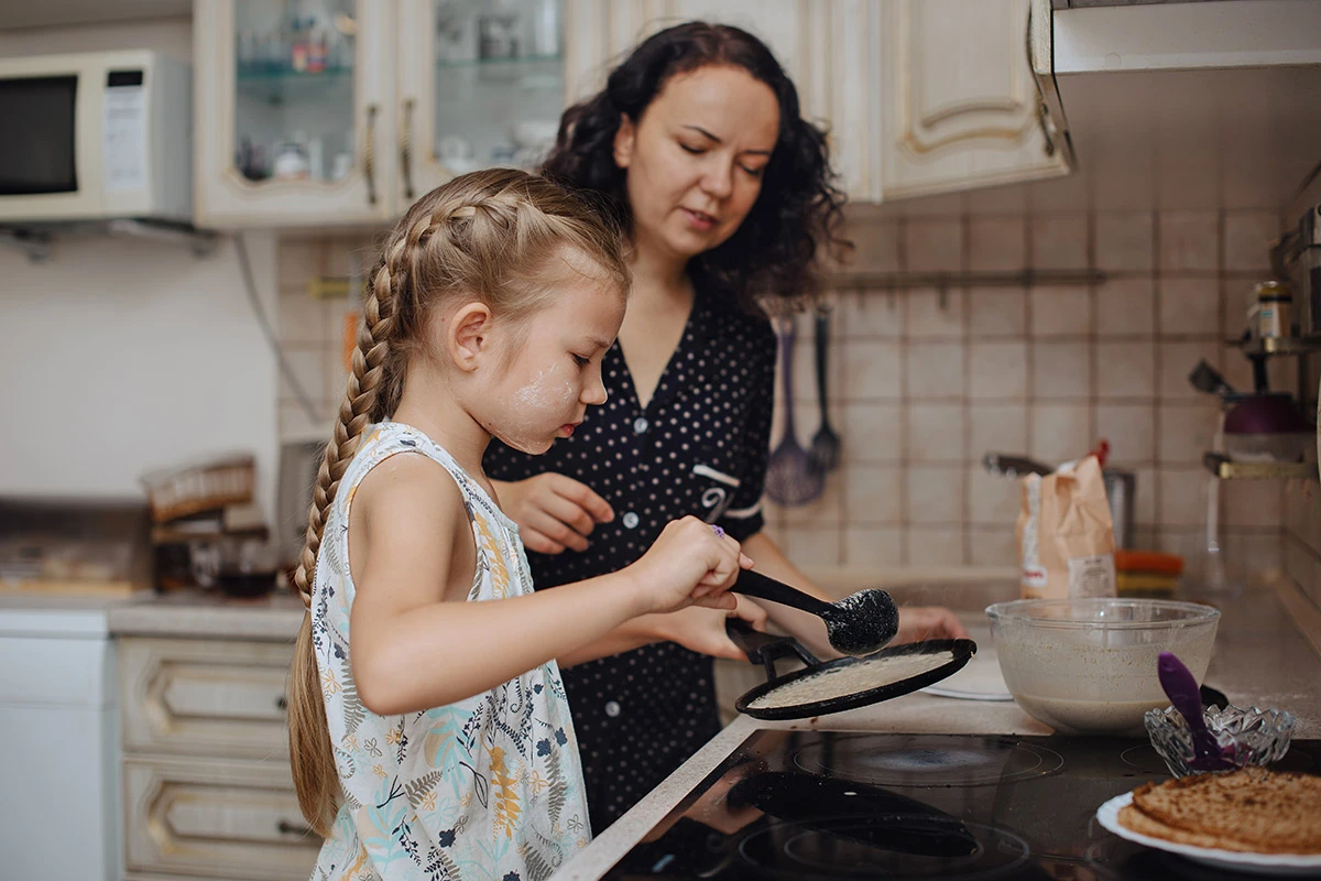 жарить без добавления масла