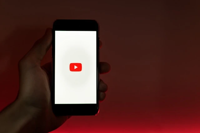 Начнут ли в России замедлять YouTube: что случилось и что нужно об этом знать