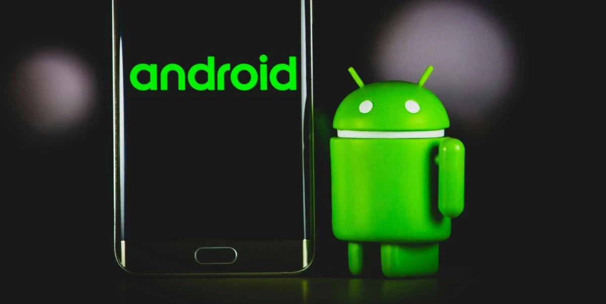 Google отложил релиз Android 15 до октября