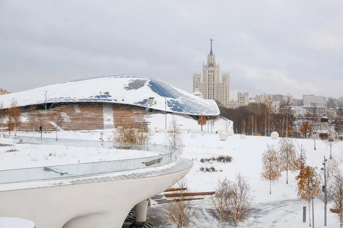 парк зарядье москва