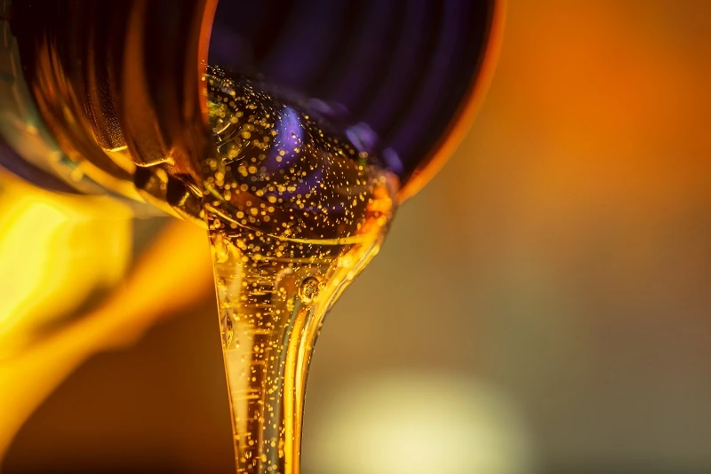 Как выбрать моторное масло: полезные рекомендации