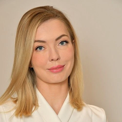 Анна Смольянова