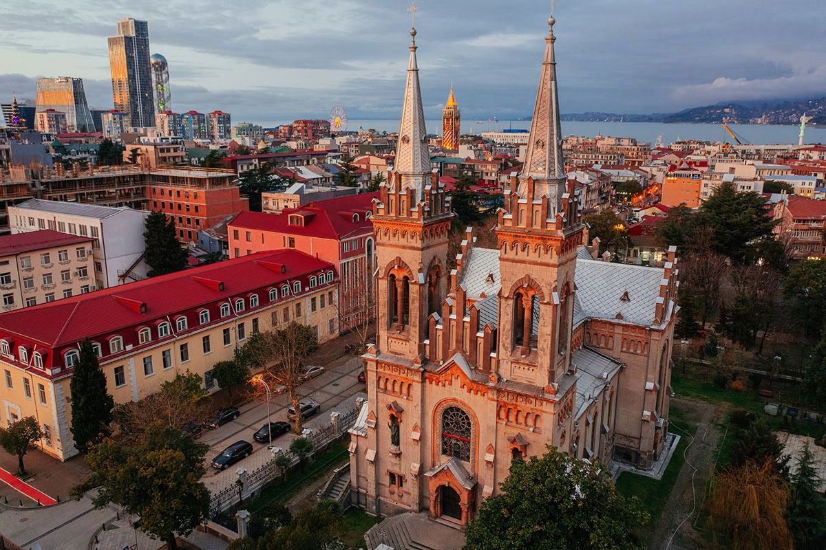 Собор Рождества Пресвятой Богородицы. Источник: Vladimir Mulder / Shutterstock / FOTODOM