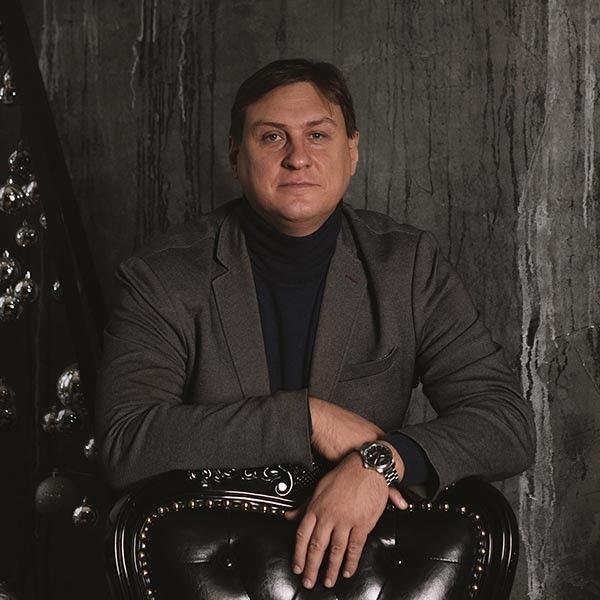 Алексей Иванов