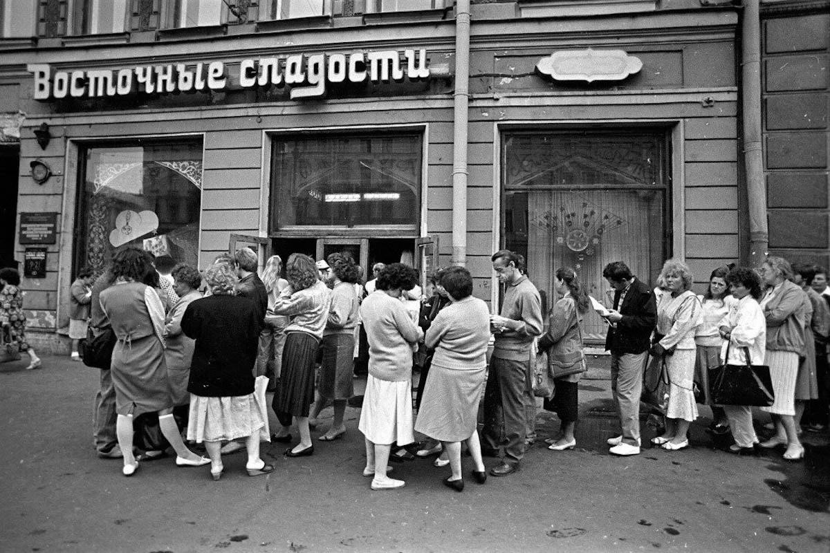 Любители десертов приезжали в «Восточные сладости» со всего города ради пахлавы, рахат-лукума и ореховых трубочек. Источник: «Север-Метрополь»