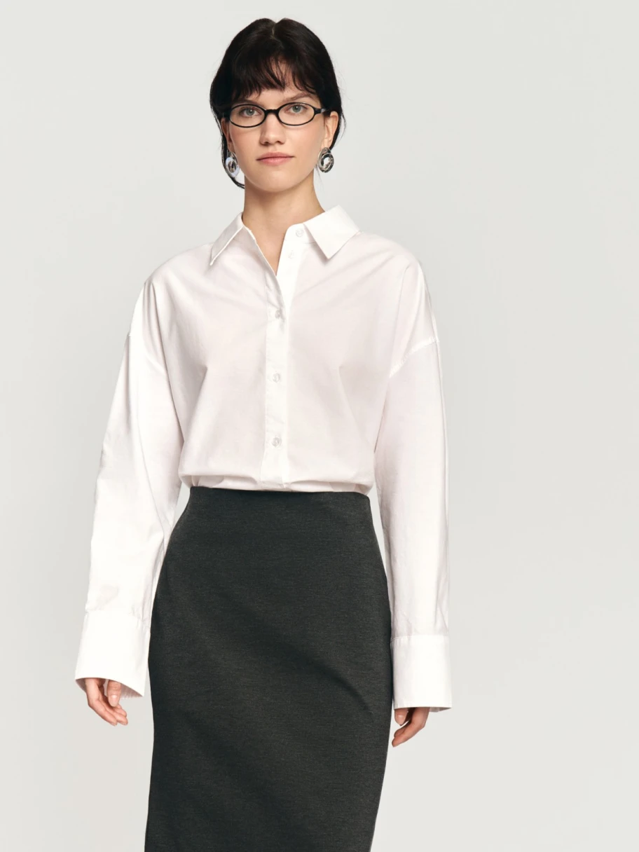Беспроигрышный комплект, когда нужно выглядеть по-деловому. Источник: zolla.com