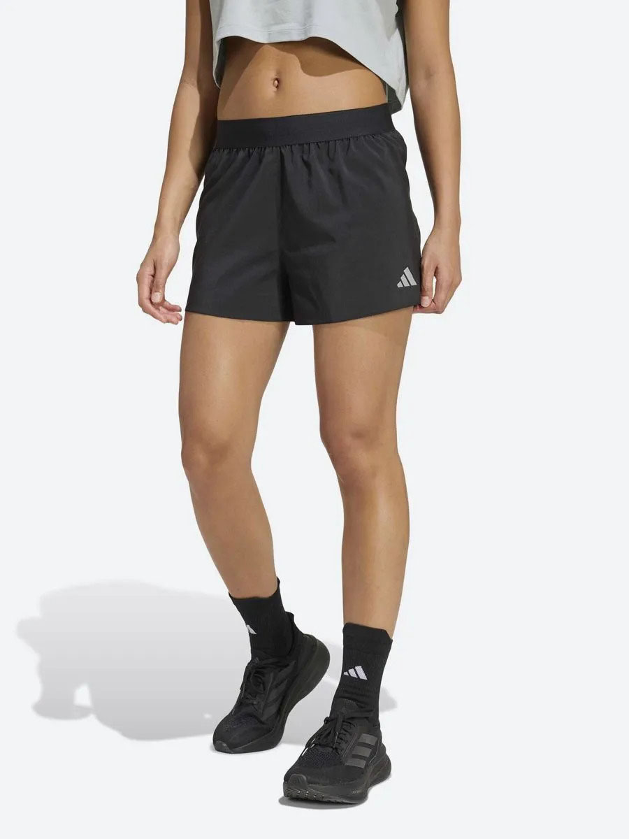 Шорты adidas Run Ess Shor W. Источник: ozon.ru