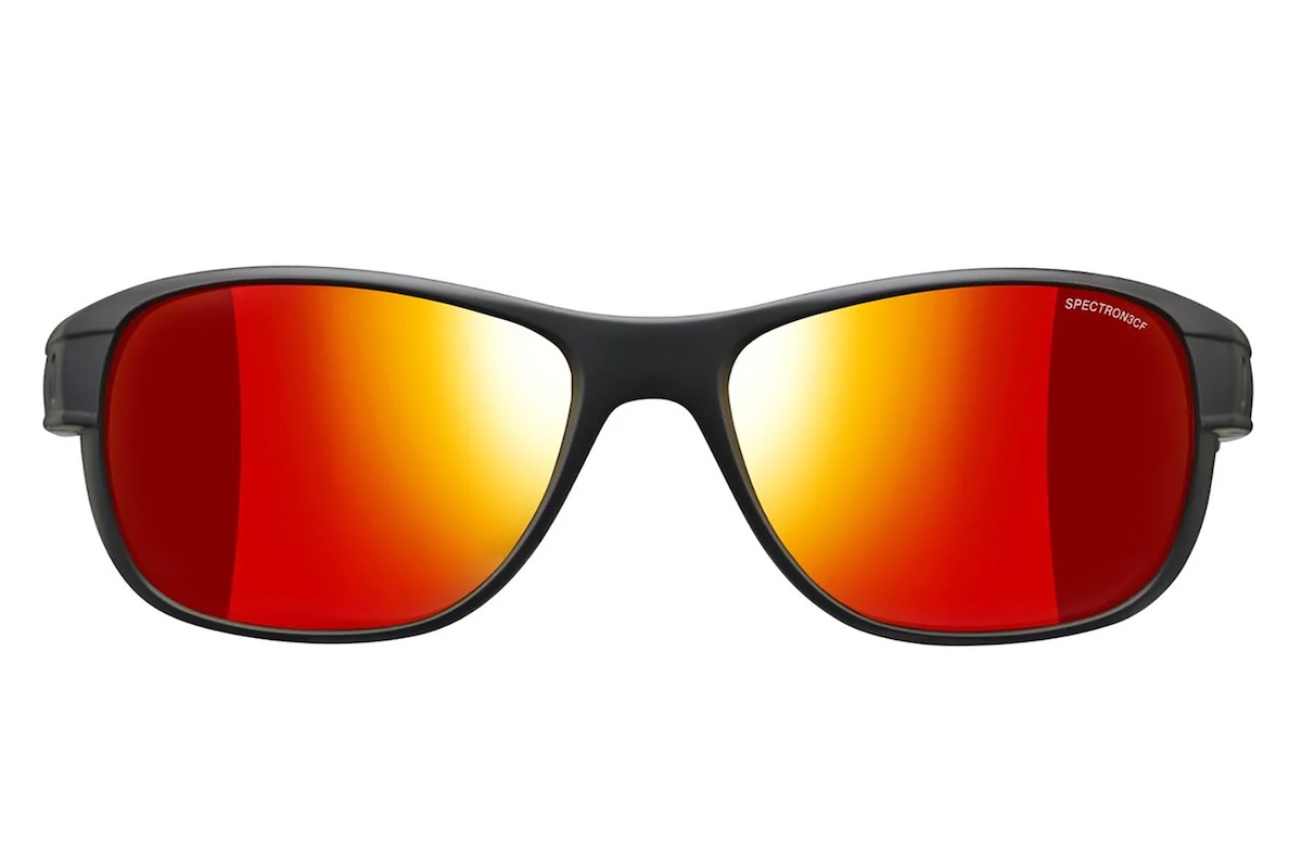 Очки солнцезащитные Julbo Camino Black/Red/Spectron S3 CF/Smoke/Multilayer Red. Источник: kant.ru