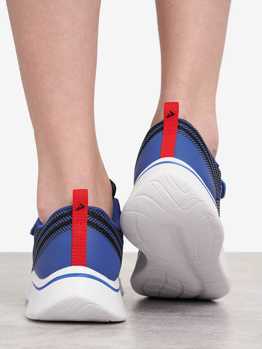 Кроссовки для мальчиков Demix Sp Turbo Base 2.0. Источник: sportmaster.ru