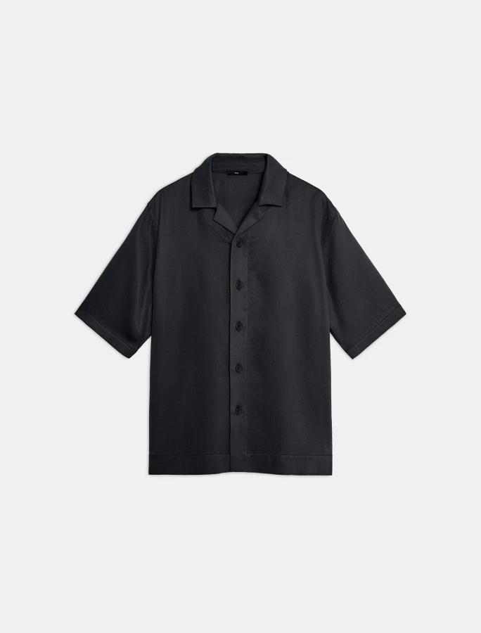 <p><span style="font-weight: 400;">Рубашка — </span><a href="https://idol.ru/product/rubashka-iz-100-liocella-s-korotkim-rukavom-id6242214505-57/" target="_blank" rel="noopener"><span style="font-weight: 400;">12 990 ₽</span></a><span style="font-weight: 400;">. Источник: idol.ru</span></p>