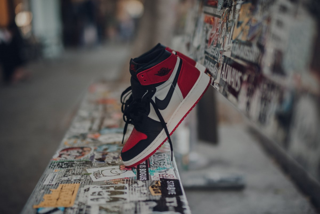 nike Air Jordan 1 оригинал и подделка