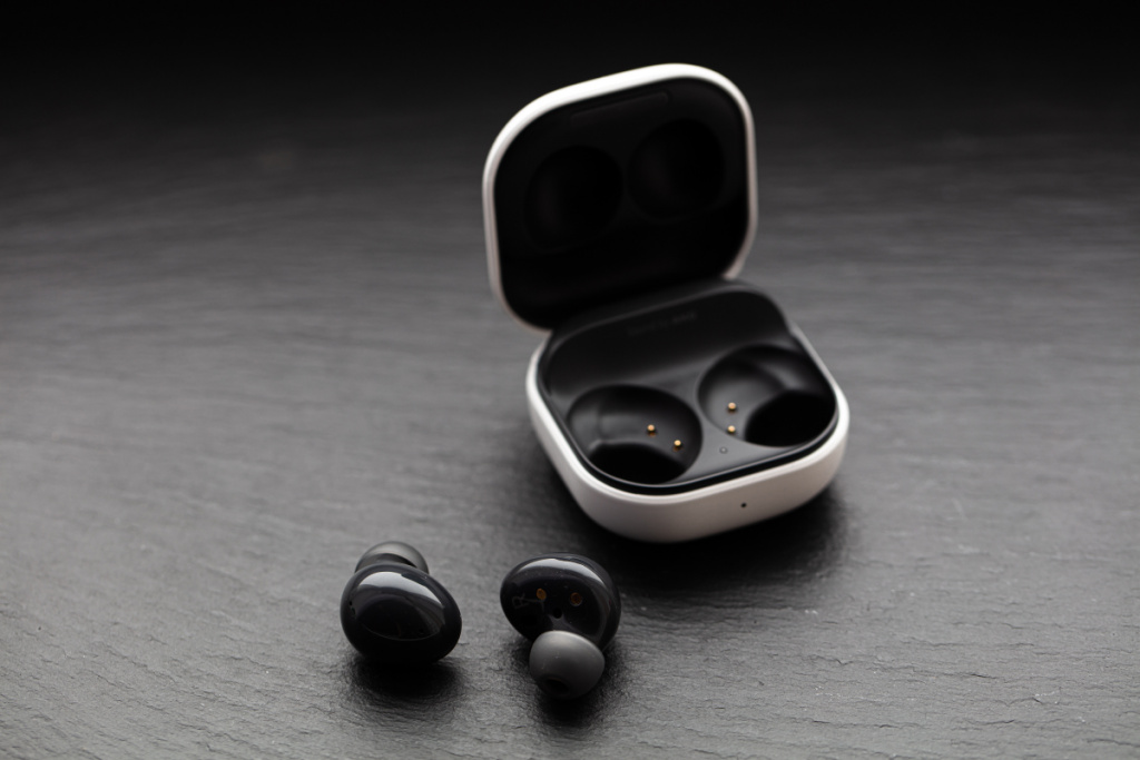 обзор galaxy buds 2