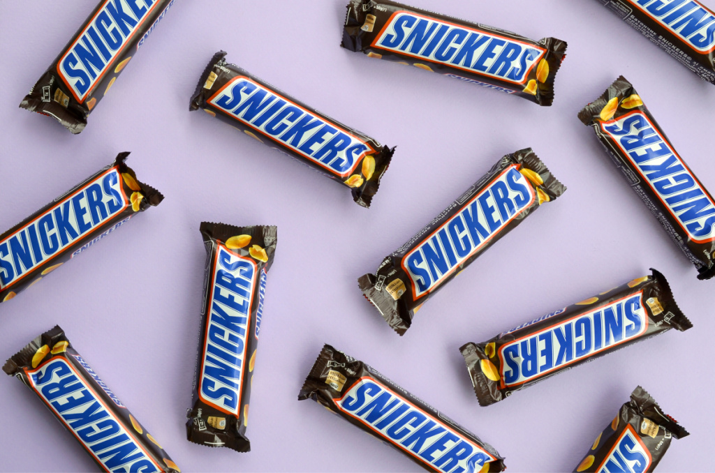сникерс snickers