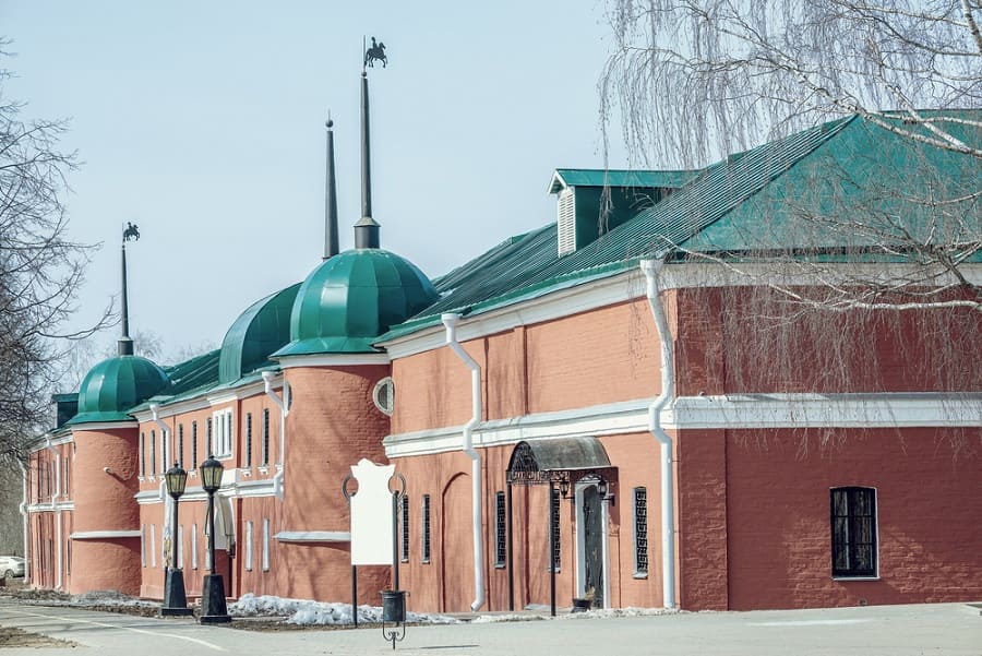 конный двор