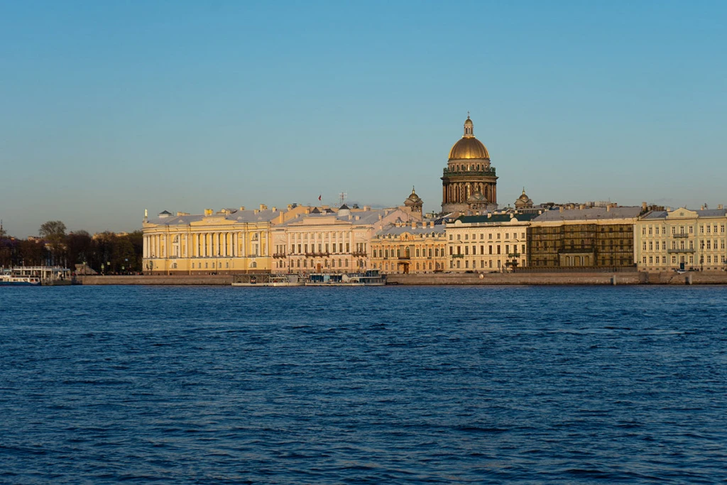 Чаще ездить в Россию после введения электронных виз будут жители арабских стран и Индии