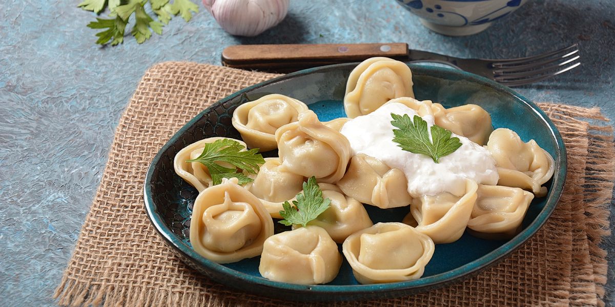 Как варить пельмени: в кастрюле, мультиварке и микроволновке
