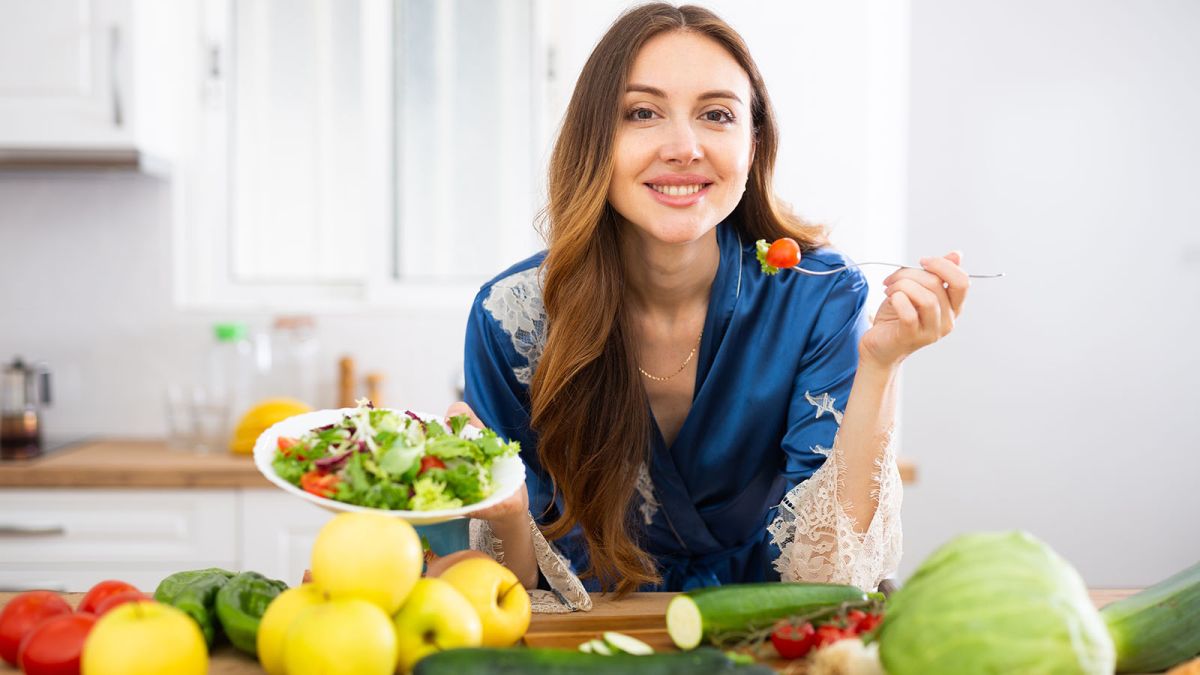 В каких продуктах содержится клетчатка и чем она полезна